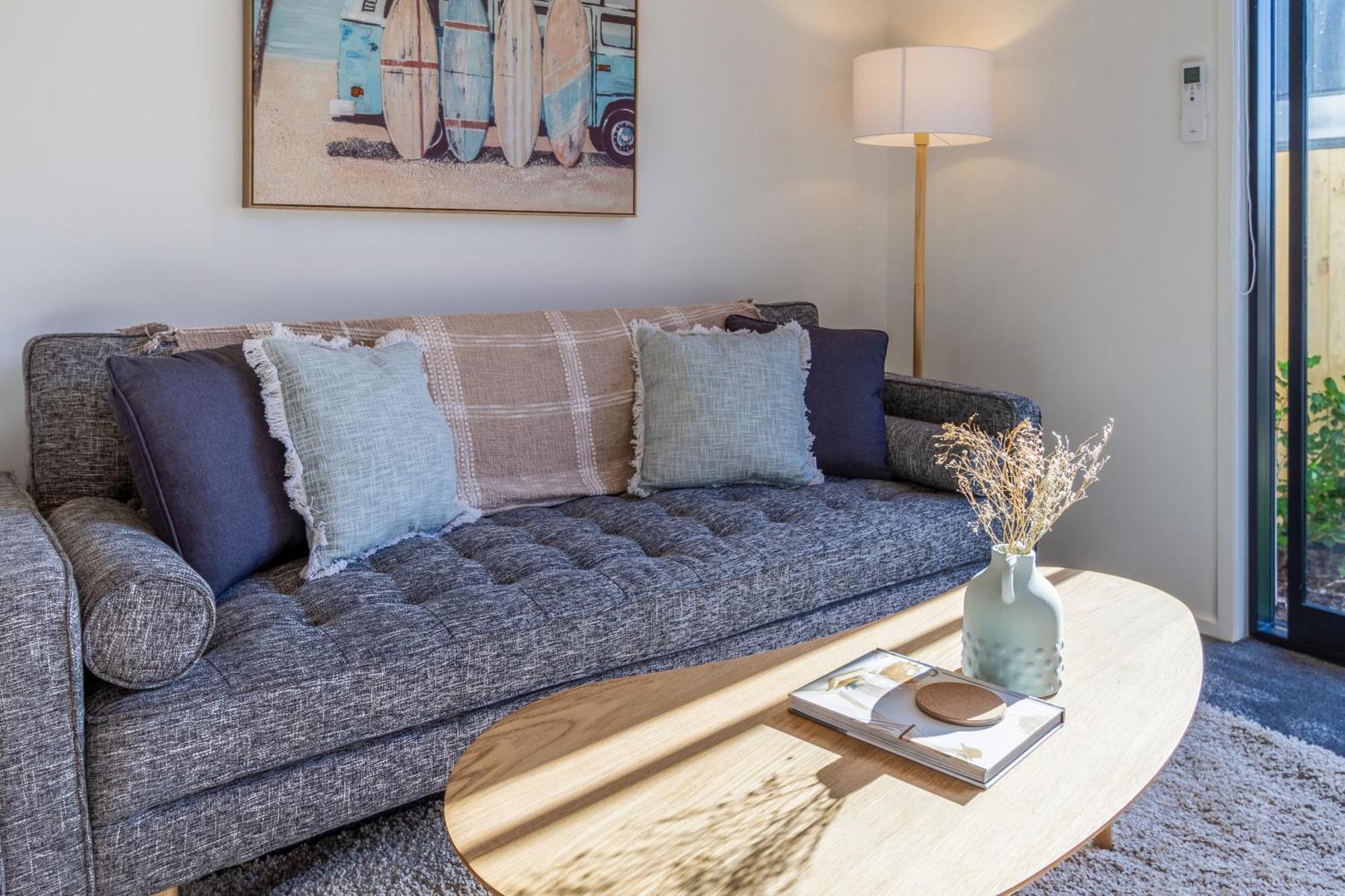 Elegant Living By Middleton Park, Fully Equipped