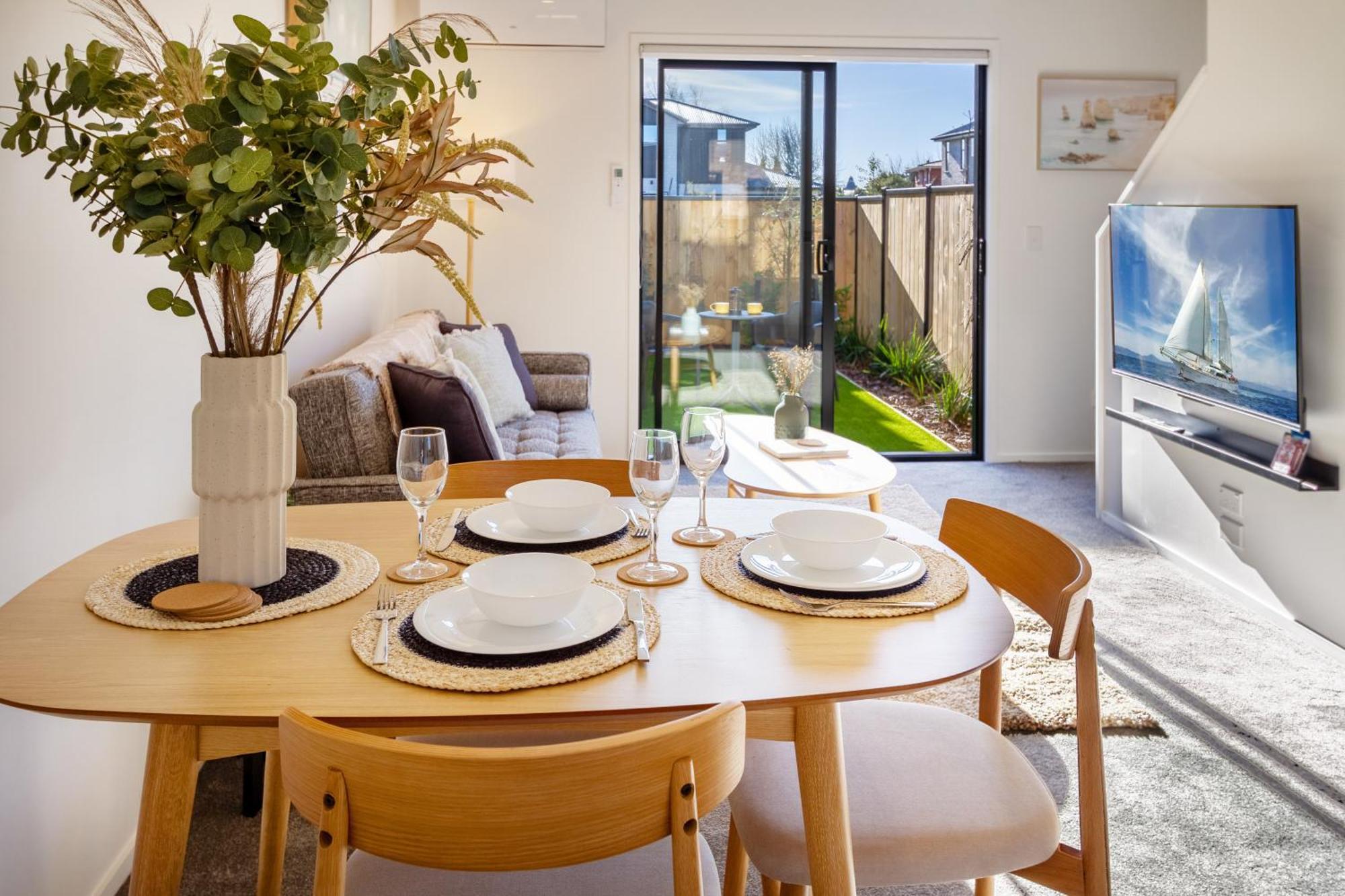Apartment Elegant Living By Middleton Park, Fully Equipped